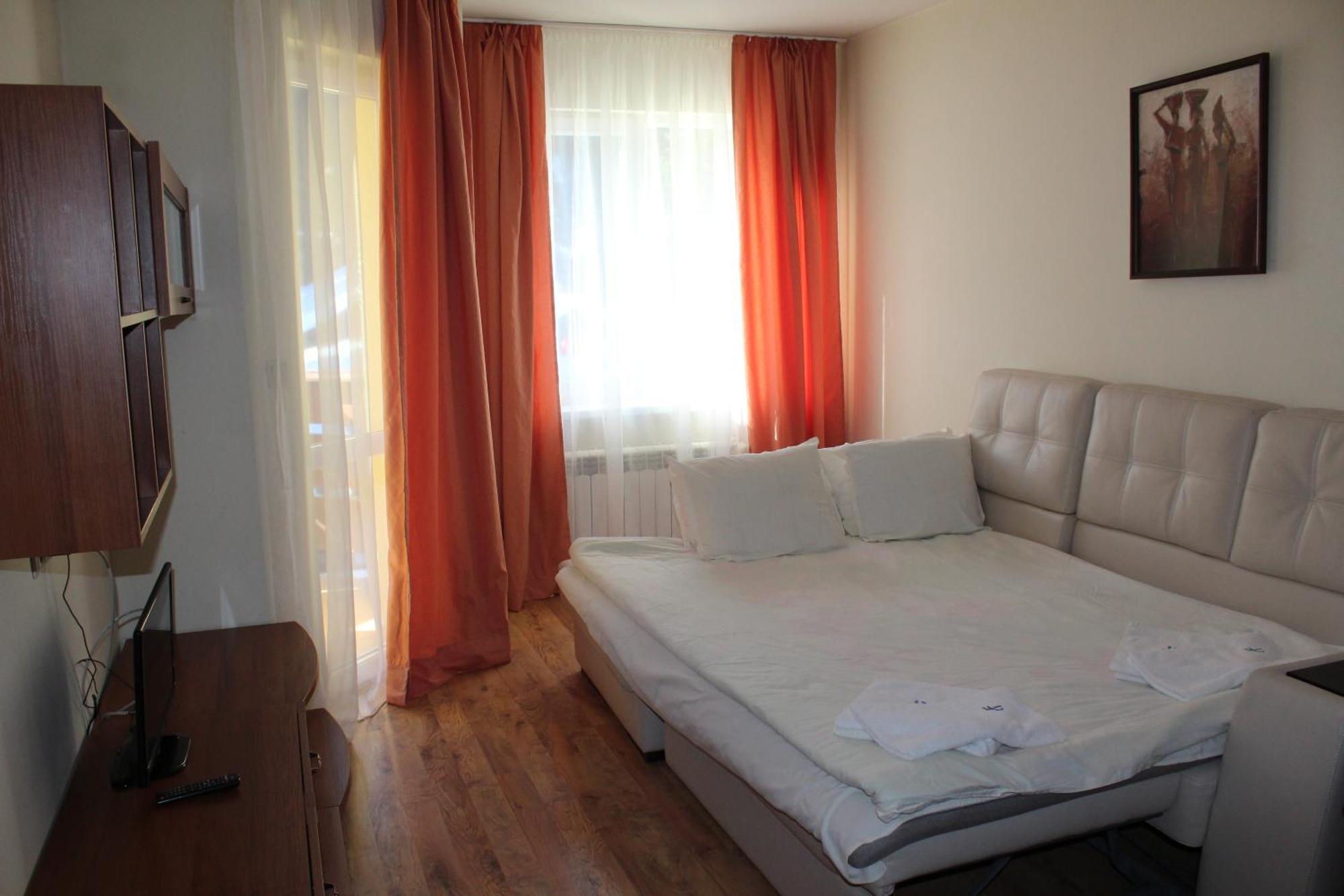 Apartment Pm Services Royal Plaza