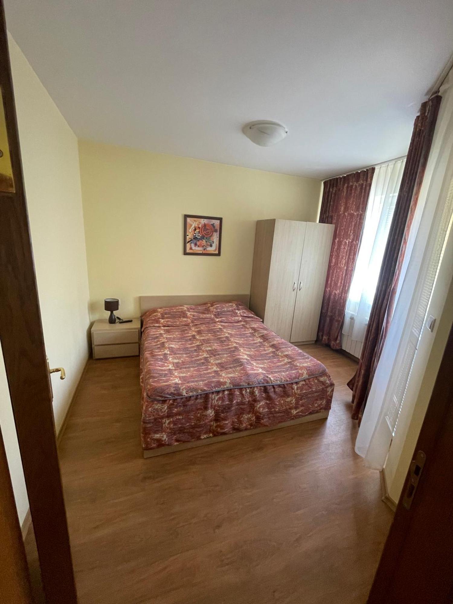 Pm Services Royal Plaza Borovets
